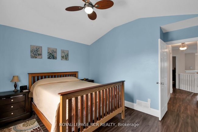 31 Cottonwood Dr, House other with 3 bedrooms, 2 bathrooms and 4 parking in Saint Thomas ON | Image 7