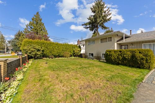 10962 145a Street, Surrey, BC, V3R3S4 | Card Image