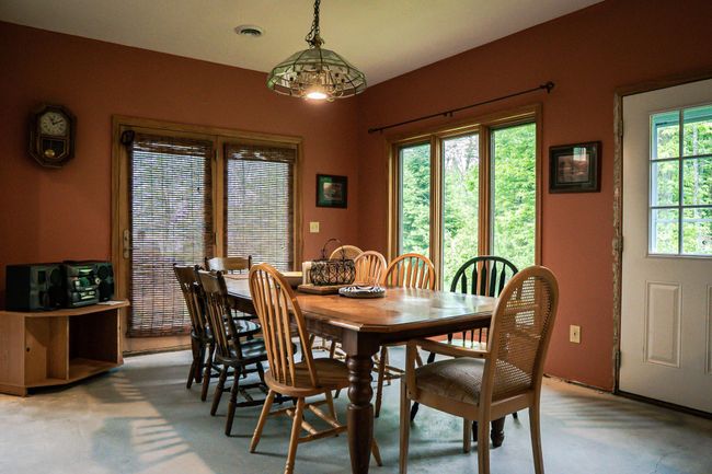 Dining.jpg | Image 7
