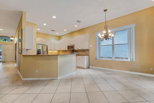 7562 Starfish Reef Ln, House other with 3 bedrooms, 2 bathrooms and null parking in Lake Worth FL | Image 5