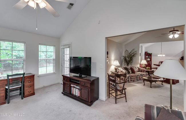 804 Charmant-41 | Image 16