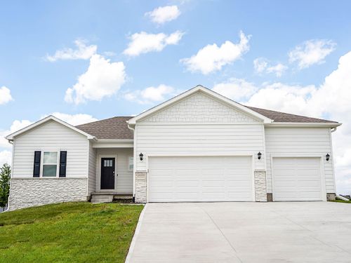 1105 Chayse St Sw, Bondurant, IA, 50035 | Card Image