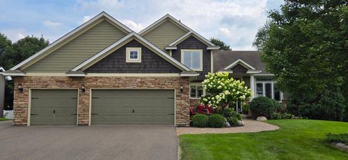 17484 Goodland Path, Lakeville, MN, 55044-7481 | Card Image