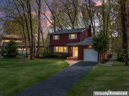 20 Rolling Rd, East Brunswick, NJ, 08816-4126 | Card Image
