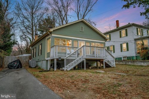 111 Forbes St, FREDERICKSBURG, VA, 22405-2009 | Card Image