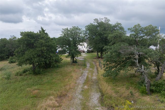 6771 County Road 4151, House other with 4 bedrooms, 3 bathrooms and null parking in Pawhuska OK | Image 37