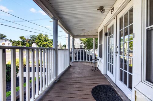 29 E Railroad Ave, Jamesburg, NJ, 08831-1465 | Card Image
