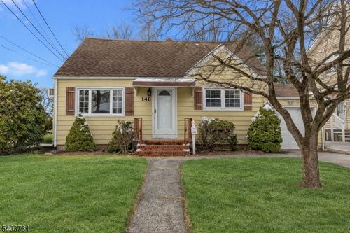 148 Locust Dr, Union, NJ, 07083-6411 | Card Image