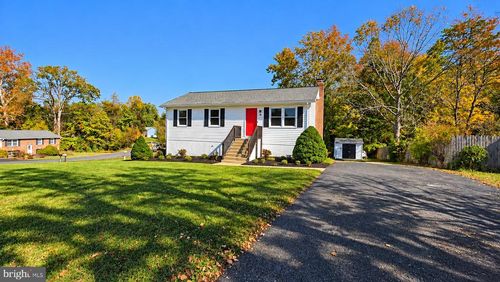 225 Raintree Boulevard, Stafford, VA, 22556 | Card Image