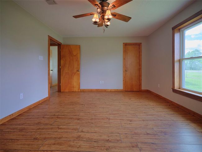 12021 Fm 1994 Rd, House other with 4 bedrooms, 3 bathrooms and 4 parking in Guy TX | Image 25