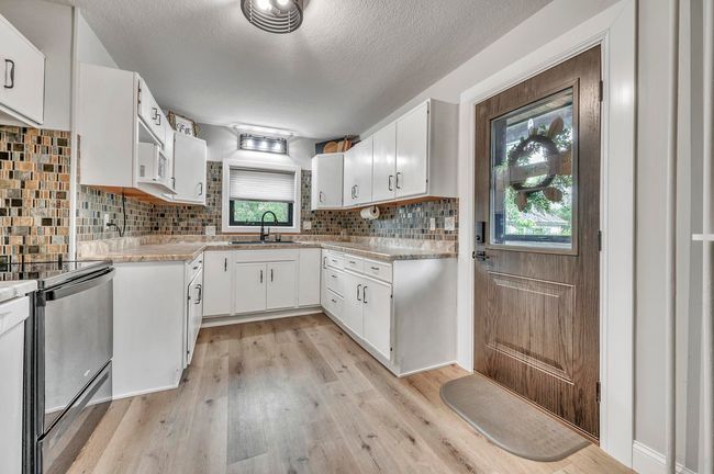 20 S 2 Nd Ave W, House other with 4 bedrooms, 2 bathrooms and null parking in Hartley IA | Image 13