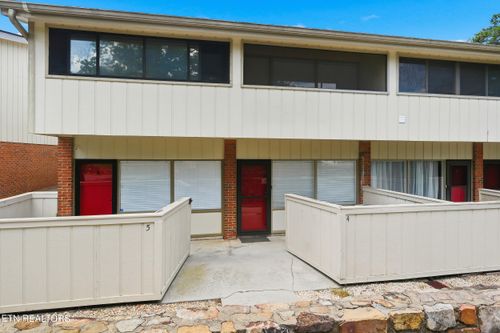 apt-4-2806 Suncrest Rd, Pigeon Forge, TN, 37863-3236 | Card Image