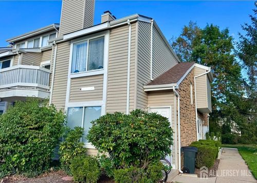 29 Farnham Sq, Parlin, NJ, 08859-2312 | Card Image