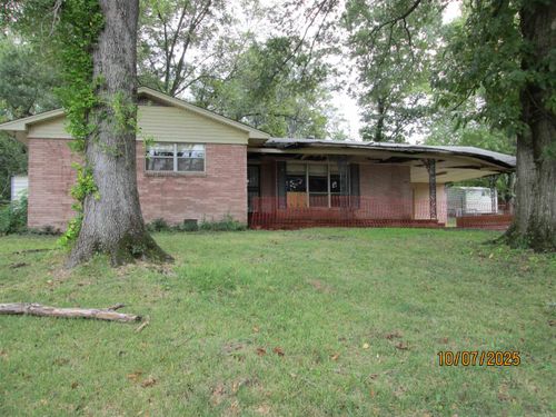 558 Roseland, West Helena, AR, 72390-2053 | Card Image