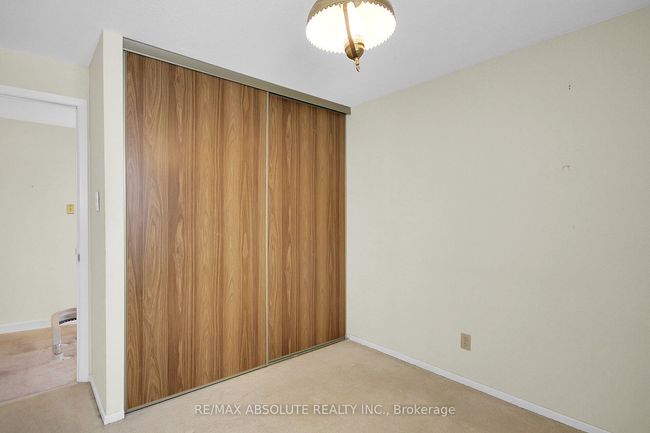 13 Melville Dr, House other with 4 bedrooms, 3 bathrooms and 4 parking in Nepean ON | Image 36