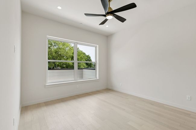 bedroom with ensuite bath | Image 26