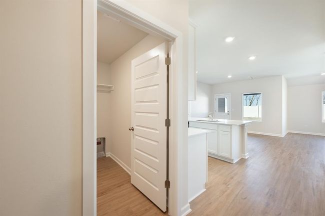 1125 E Stetson Ln, House other with 3 bedrooms, 2 bathrooms and null parking in Mustang OK | Image 9