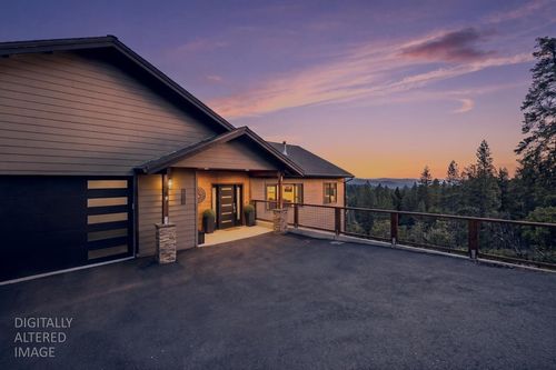 3321 Menominee Ct, Arnold, CA, 95223 | Card Image