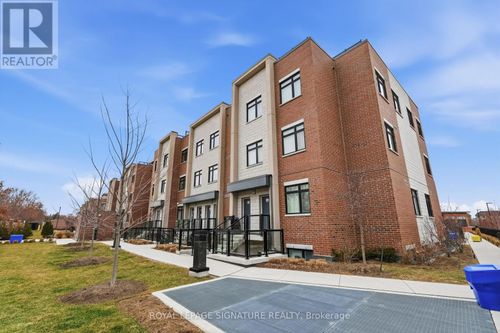 227-1062 Douglas Mccurdy Common, Mississauga, ON, L5G0C6 | Card Image