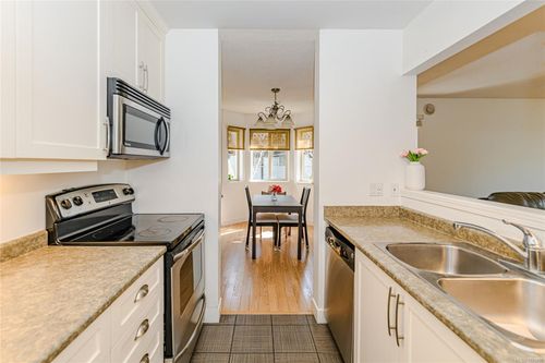 206-1270 Johnson St, Victoria, BC, V8V3P1 | Card Image