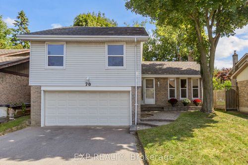 70 Pilkington Cres, Whitby, ON, L1N6G1 | Card Image