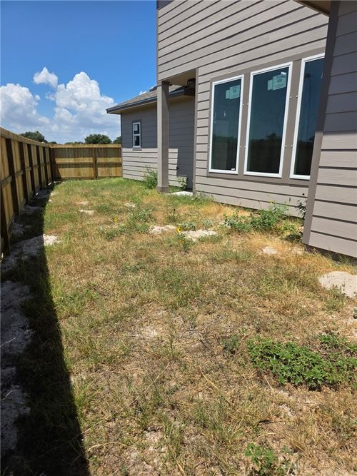 710 Mereet Dr, Corpus Christi, TX, 78418-1002 | Card Image