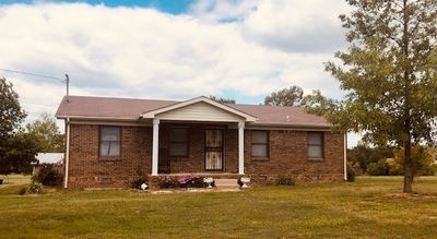 313 Ardmore Hwy, House other with 3 bedrooms, 2 bathrooms and null parking in Fayetteville TN | Image 1