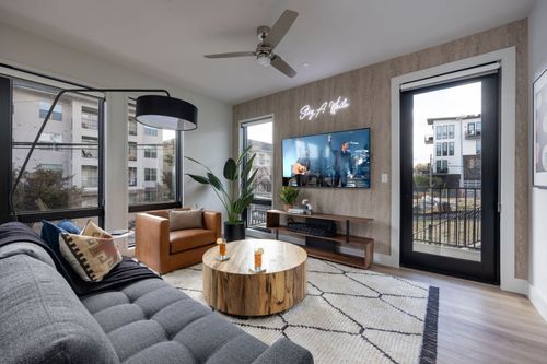 apt-201-303 31st Ave N, Nashville, TN, 37203-6392 | Card Image