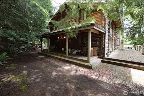 215 Marine Dr, Blakely Island, WA, 98222-5018 | Card Image