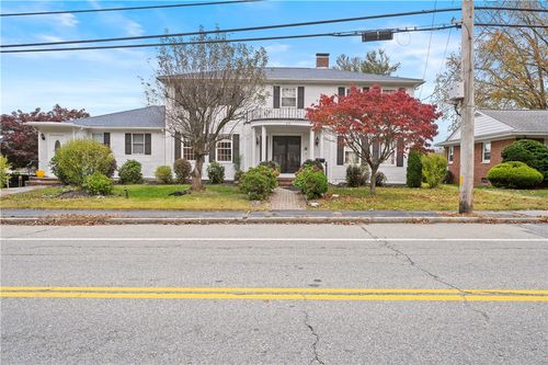 446 Budlong Rd, Cranston, RI, 02920-6041 | Card Image