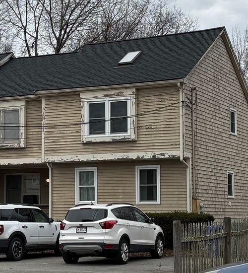 apt-1-205 Knight Ave, Attleboro, MA, 02703-7290 | Card Image