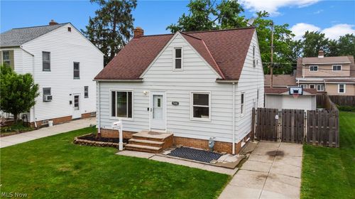 5000 Kenmore Ave, Parma, OH, 44134-2456 | Card Image