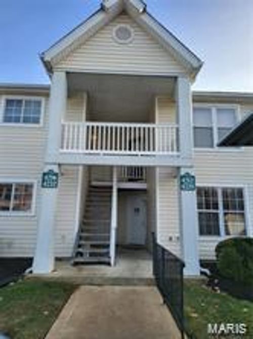 4212 Inlet Isle Dr, Florissant, MO, 63034-3026 | Card Image