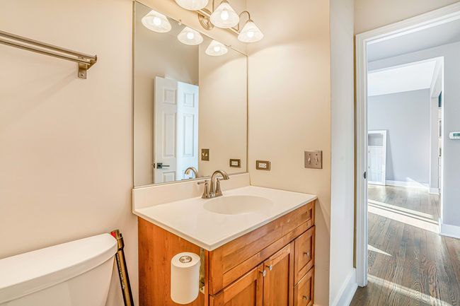 971 Heathrow Ln, Townhouse with 3 bedrooms, 3 bathrooms and 2 parking in Naperville IL | Image 20