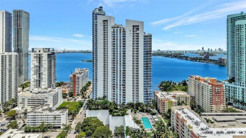 708-2020 N Bayshore Dr, Miami, FL, 33137-5160 | Card Image