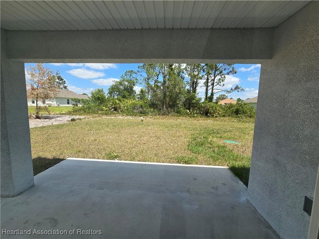 7019 San Bruno Dr, Home with 2 bedrooms, 2 bathrooms and null parking in Sebring FL | Image 7
