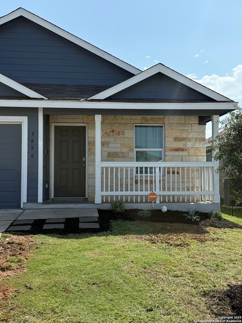 3856 Far Horizon, Seguin, TX, 78155 | Card Image