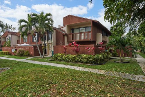 f-71-6614 114, Kendall, FL, 33173 | Card Image