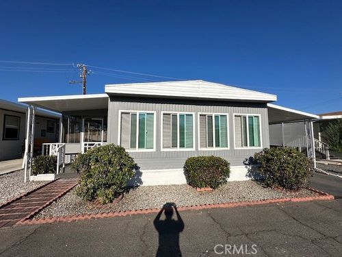 spc-53-880 N Lake St, Hemet, CA, 92544-1967 | Card Image
