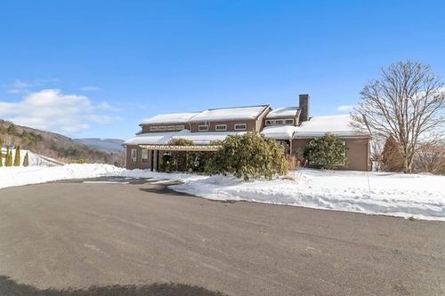 151 Smead Hill Rd, Greenfield, MA, 01301-9706 | Card Image