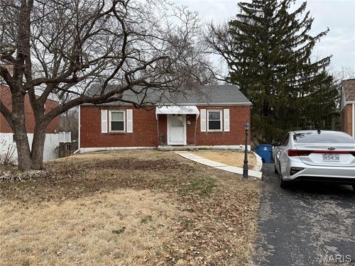 105 Sylvia Drive, St Louis, MO, 63125 | Card Image
