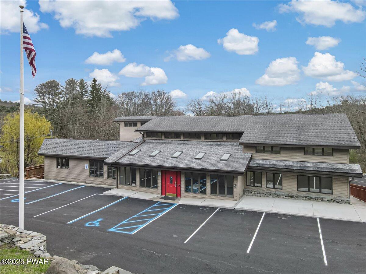 Commercial Sale in Dingmans Ferry 4