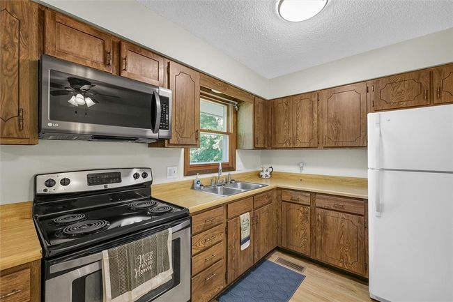 Kitchen | Image 5