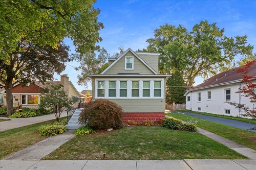 141 N Cedar St, Palatine, IL, 60067-4906 | Card Image