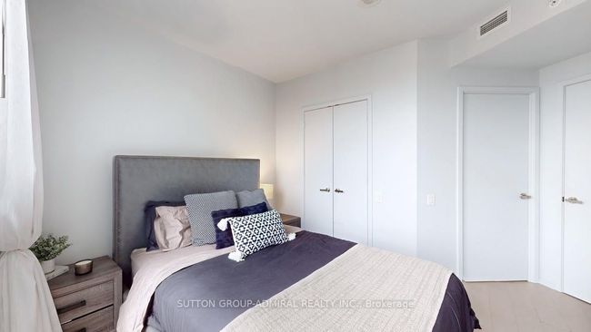 2912 - 45 Charles St E, Condo with 2 bedrooms, 2 bathrooms and 1 parking in Toronto ON | Image 28