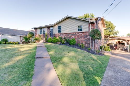 1611 Merritt St, Old Hickory, TN, 37138-2848 | Card Image