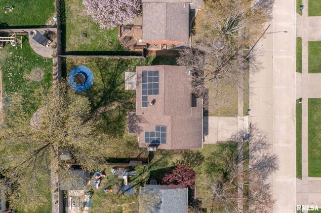 2149 W 30 Th St, House other with 3 bedrooms, 3 bathrooms and null parking in Davenport IA | Image 30
