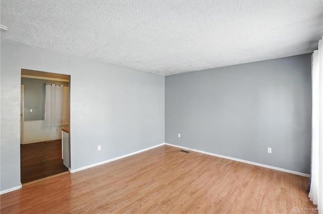 1881 Commonwealth Dr, House other with 3 bedrooms, 2 bathrooms and null parking in Xenia OH | Image 6