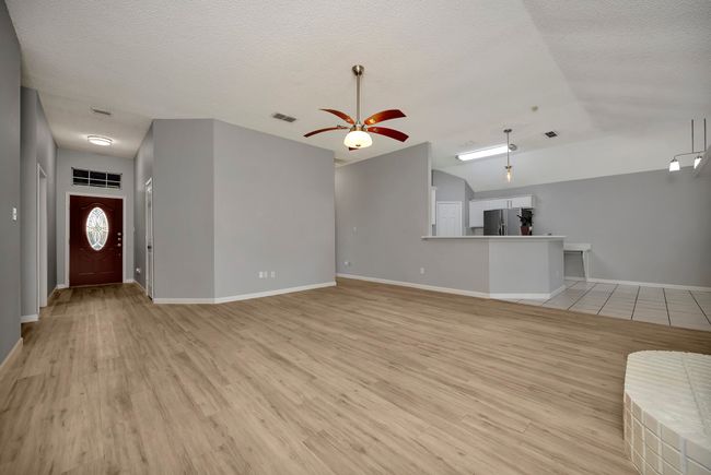 3717 Broken Pine Trl, House other with 4 bedrooms, 2 bathrooms and null parking in Fort Worth TX | Image 8