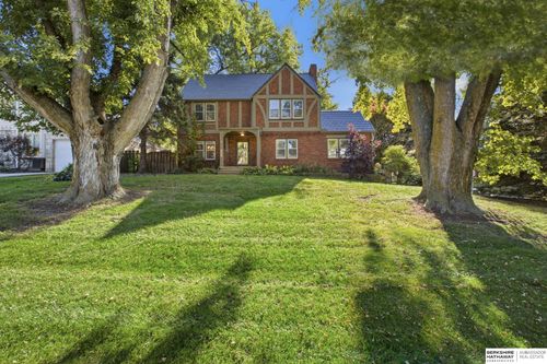 5315 Blondo St, Omaha, NE, 68104-4260 | Card Image